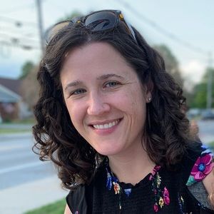 Meet your Posher, Jennifer